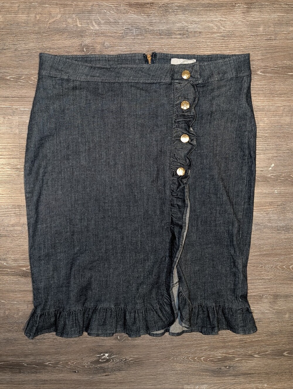 Navy Denim Ruffle-Hem Pencil Skirt w/ Buttons